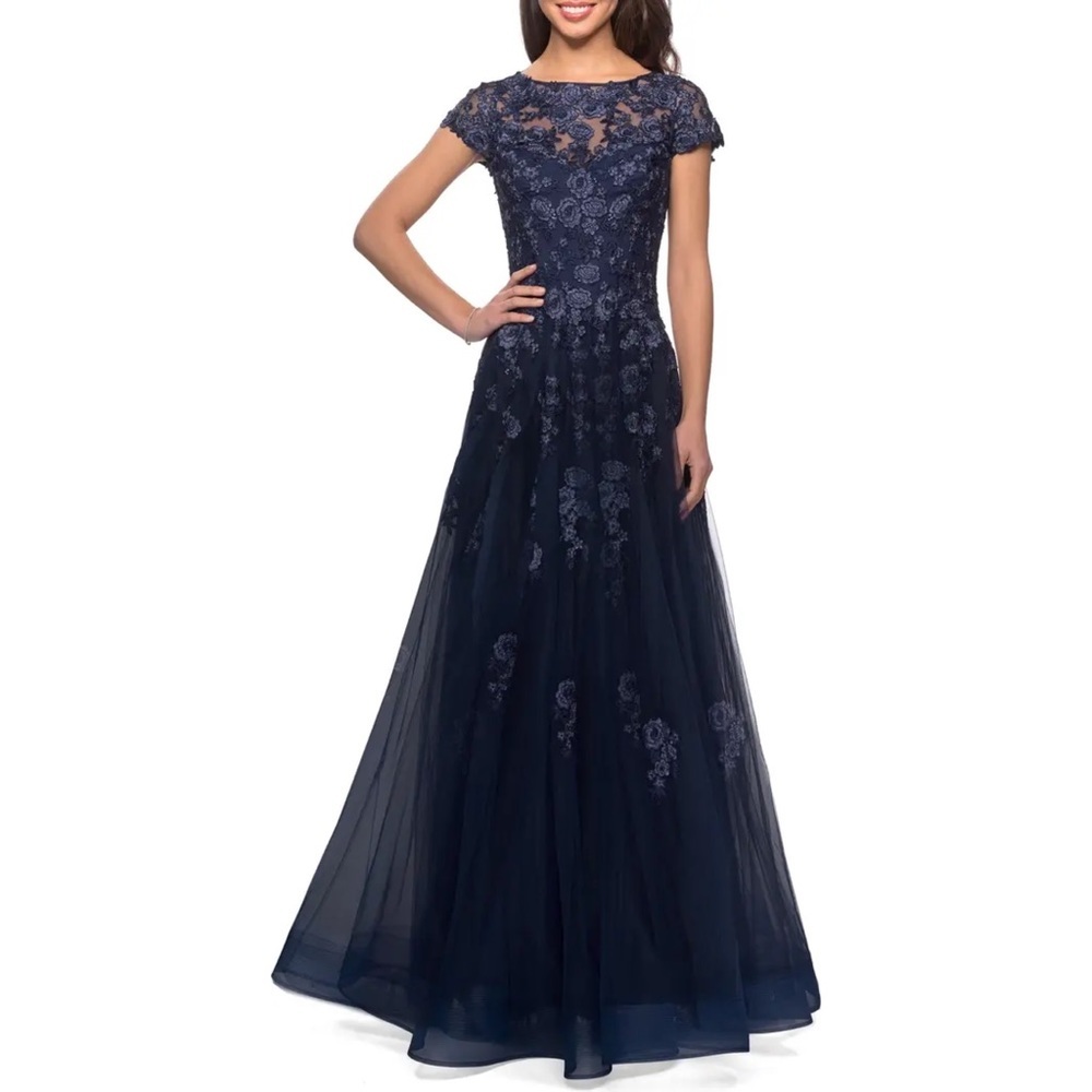 La FEMME EMBELLISHED MESH A-LINE GOWN ❤️IN STORES❤️ - Picture 1 of 5